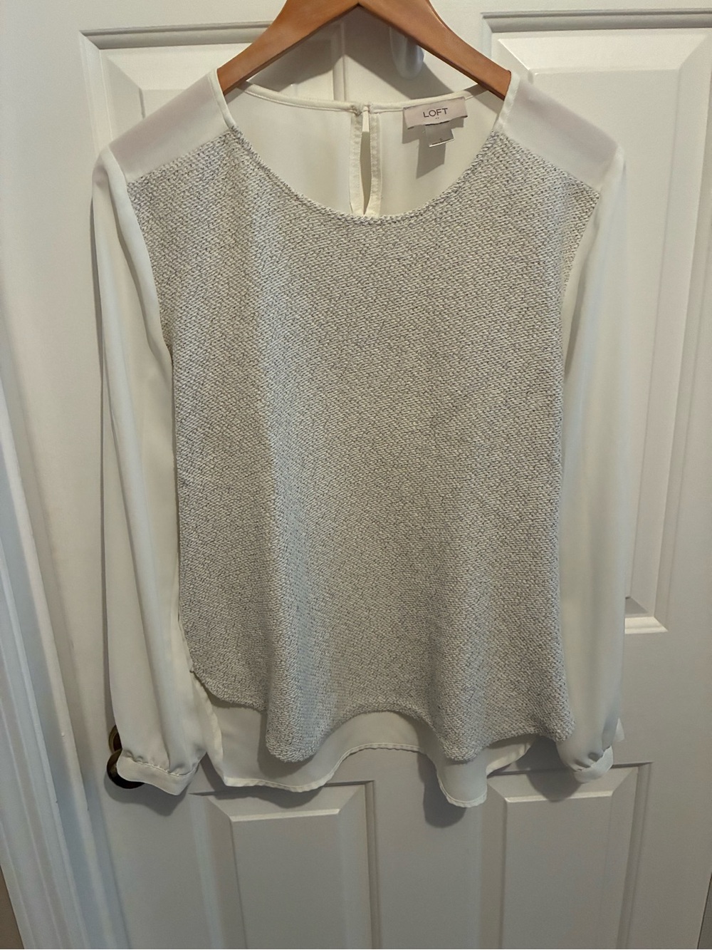 LOFT Cream & Light Gray Mixed-Media Long-Sleeve Blouse, Small